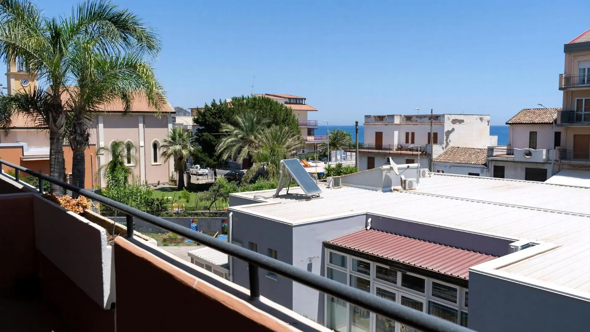 Saras Terrasse Apartment Mascali