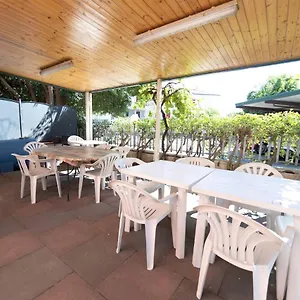  Appartamento Villino Con Giardino Terrazzo E Parcheggio Privato